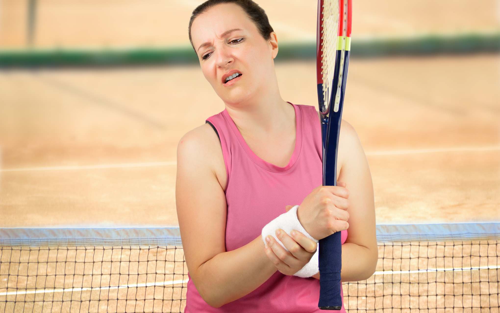 Qual Raquete de Tênis é Melhor para Jogadores com Problemas no Pulso